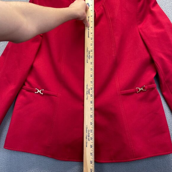 Tahari Women's Blazer Solid Red Gold Buttons Long Sleeve Lined Size 18 - Picture 5 of 12